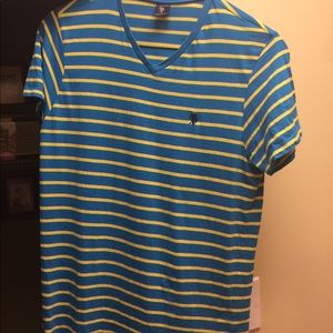 Men’s Polo Summer T Shirt size Medium.